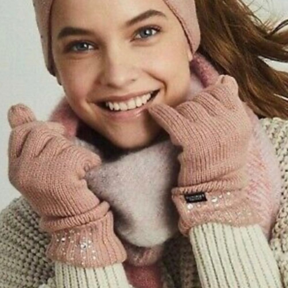 Victoria's Secret Pale Pink Gloves with Rhinestones